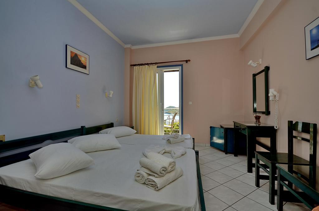 Hotel Magda Agia Marina (Aegina) Exterior foto